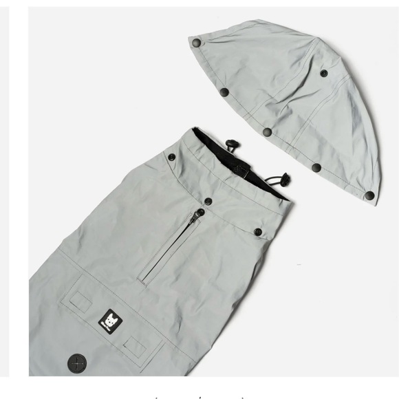 Silver Paw The Max Fully Reflective Rain Jacket Hooded Size Large New With Tags - Picture 4 of 10